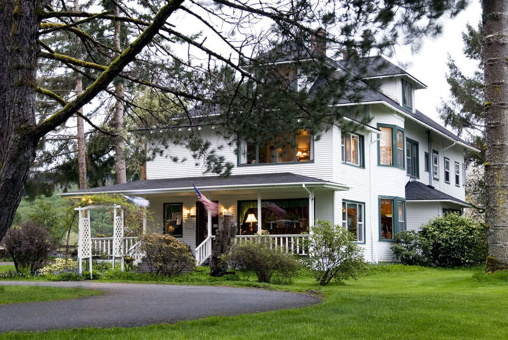 Miller Tree Inn Forks Eksteriør billede